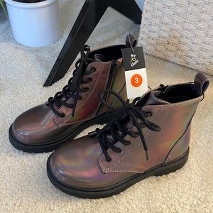 art class | iridescent combat boots